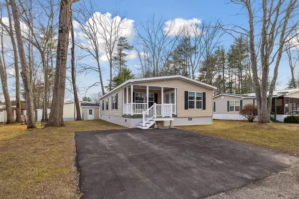 421 Friar Tuck DR, Exeter, NH 03833