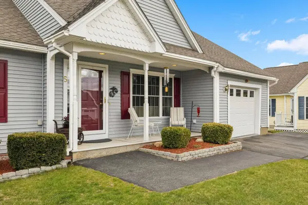 5 Halsey CT, Litchfield, NH 03052