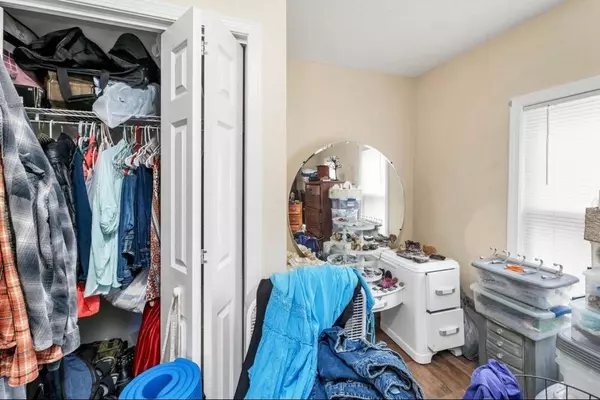 106 Messer ST ##3, Laconia, NH 03246