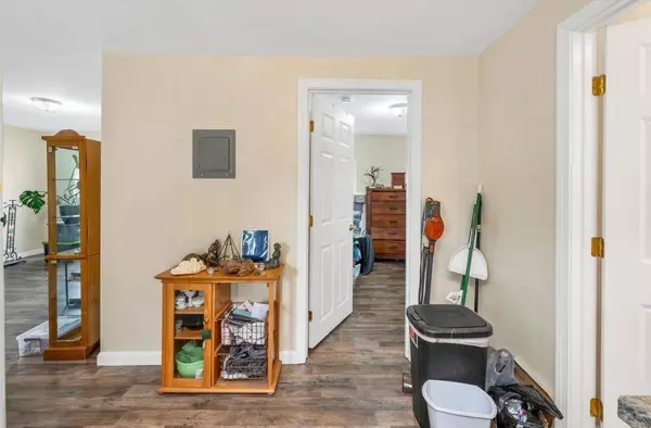 106 Messer ST ##3, Laconia, NH 03246