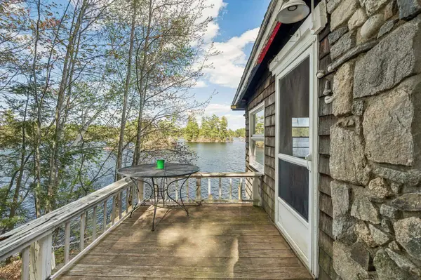 47 Sachs RD, Nottingham, NH 03290