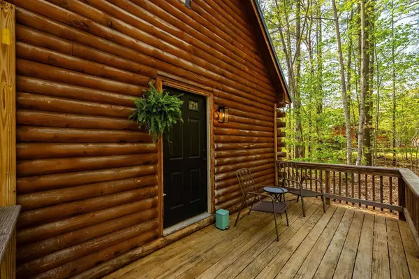 102 Evergreen Valley RD, Milton, NH 03851