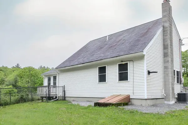 162 Hodgdon RD, Weare, NH 03281