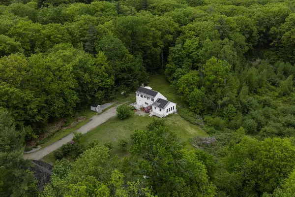 162 Hodgdon RD, Weare, NH 03281