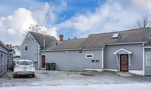 37 Dutton ST, Manchester, NH 03104