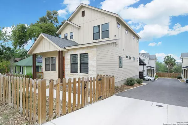 1024 Blanco Rd, Unit 401, San Antonio, TX 78212