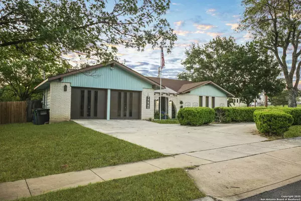 5501 Merkens Dr, San Antonio, TX 78240