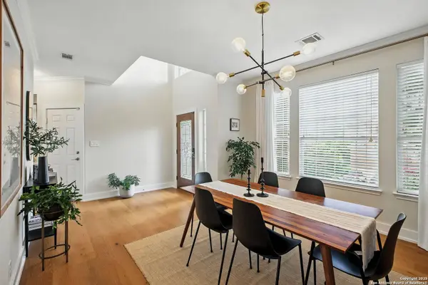 21034 La Pena Dr, San Antonio, TX 78258