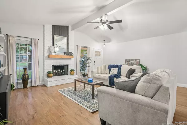 12202 Ridge Spur, San Antonio, TX 78247