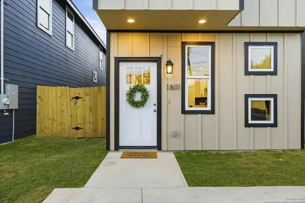 1801 W Southcross Blvd, San Antonio, TX 78211