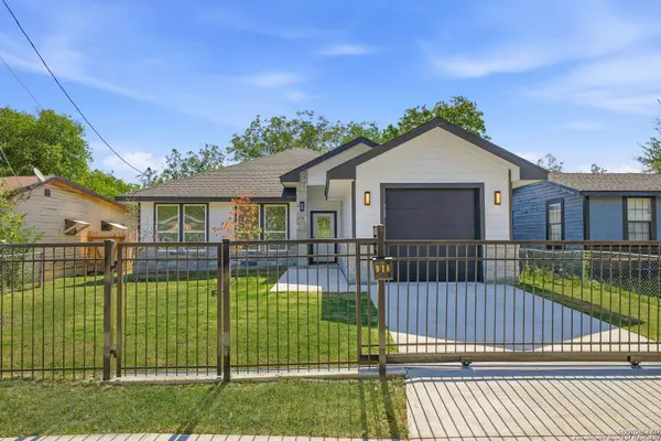 918 Berlin Ave, San Antonio, TX 78211