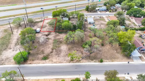 435 Esma St, San Antonio, TX 78223