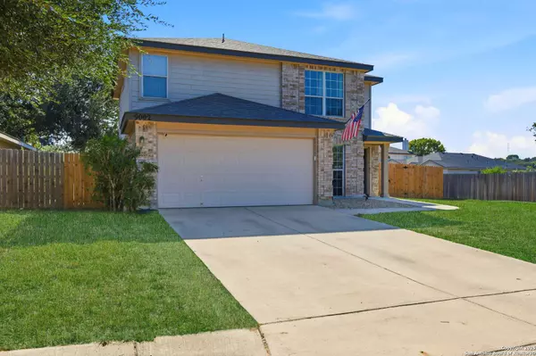 9002 Pinseeker, Selma, TX 78154