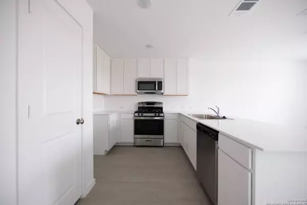 11914 Bluebell Ridge, Converse, TX 78109