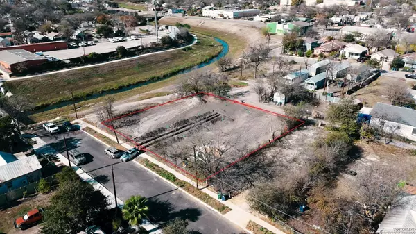 1619 W Travis St, San Antonio, TX 78207