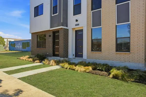 7924 Kennedy Hl, San Antonio, TX 78235-4440