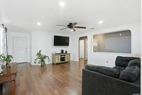 5018 Green Post, San Antonio, TX 78223