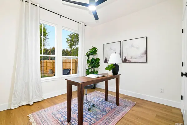 1801 W Southcross Blvd, San Antonio, TX 78211