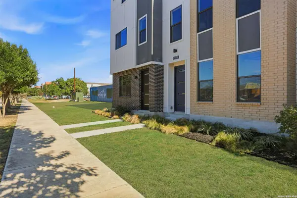 7924 Kennedy Hill UNIT 2, San Antonio, TX 78235