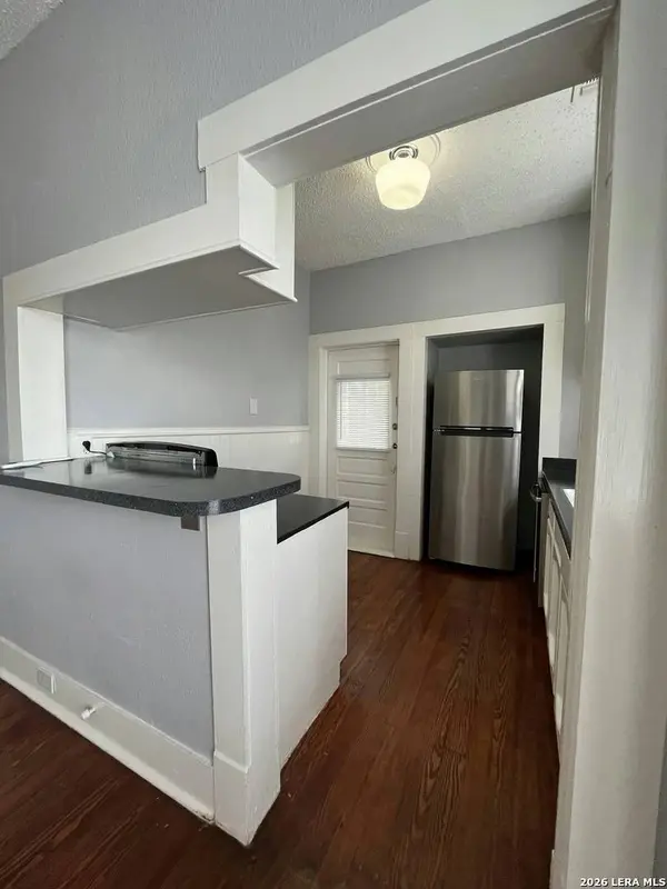 143 E Woodlawn Ave UNIT W, San Antonio, TX 78212