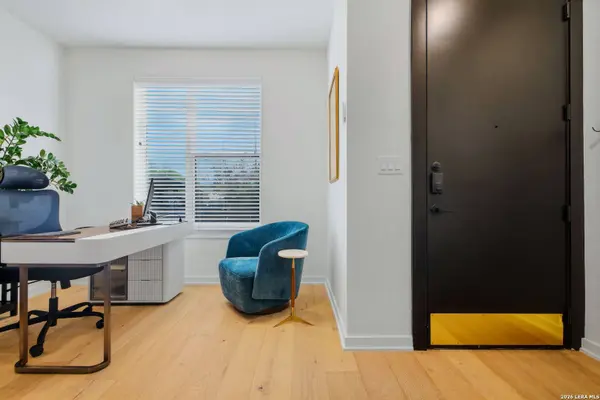 719 E Locust St Unit 4107, San Antonio, TX 78212
