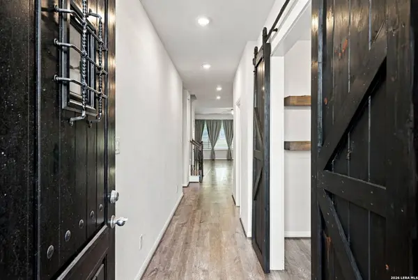 9534 Novacek Blvd, San Antonio, TX 78254