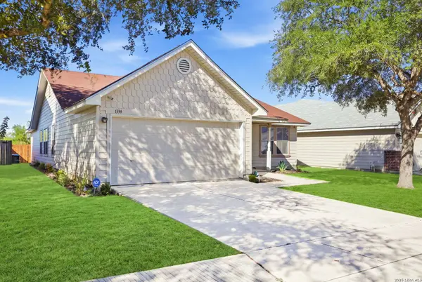 1334 Sunbend Fls