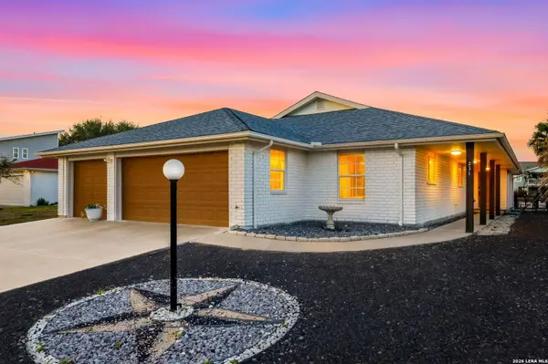 231 Windjammer, Rockport, TX 78382