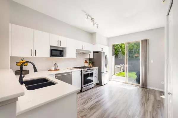 15152 62a AVE #71, Surrey, BC V3S 1V1