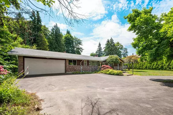 21764 124 AVE, Maple Ridge, BC V2X 4H7
