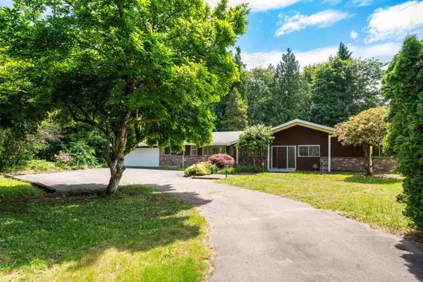 21764 124 AVE, Maple Ridge, BC V2X 4H7