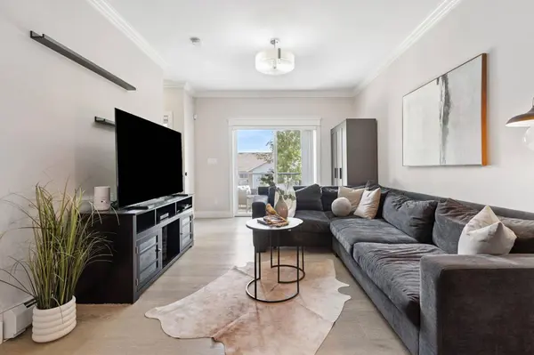 3488 Sefton ST #210, Port Coquitlam, BC V3B 3R2