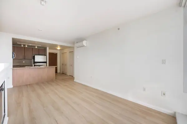 898 Carnarvon ST #1110, New Westminster, BC V3M 0C3