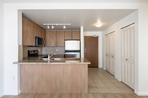 898 Carnarvon ST #1110, New Westminster, BC V3M 0C3