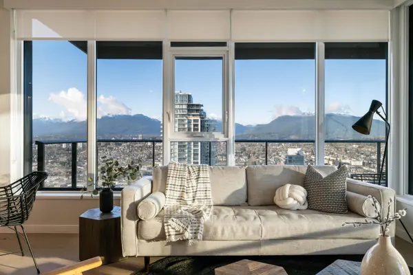 2108 Gilmore AVE #4101, Burnaby, BC V5C 0N8