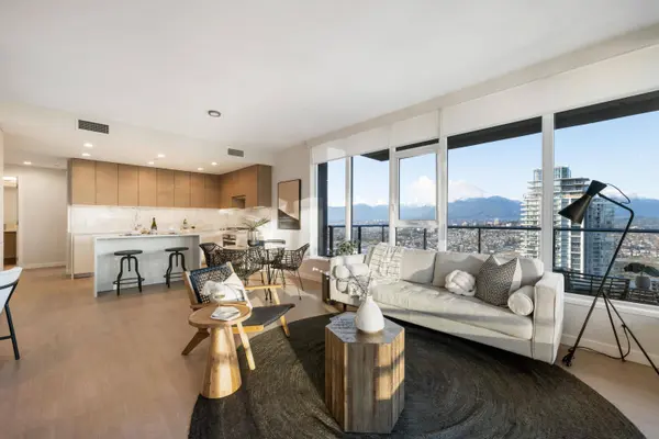 2108 Gilmore AVE #4101, Burnaby, BC V5C 0N8