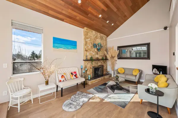 389 Metta ST, Port Moody, BC V3H 2Y6