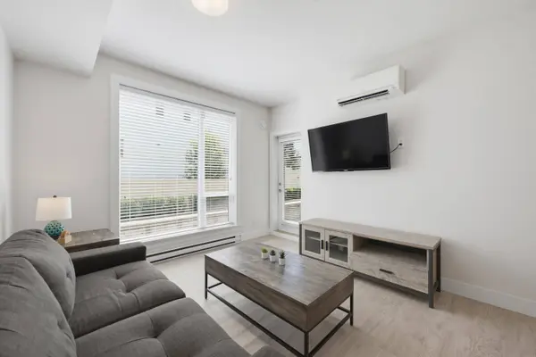 2565 Ware ST #105, Abbotsford, BC V2S 0J5
