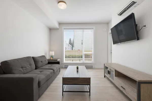 2565 Ware ST #105, Abbotsford, BC V2S 0J5