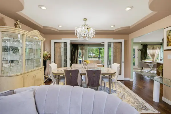 3315 Plateau BLVD, Coquitlam, BC V3E 3B8