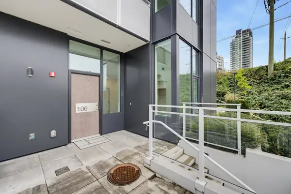 4433 Alaska ST #106, Burnaby, BC V5C 5T3