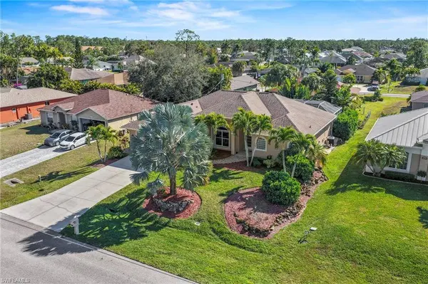 10630 Woodchuck LN, Bonita Springs, FL 34135