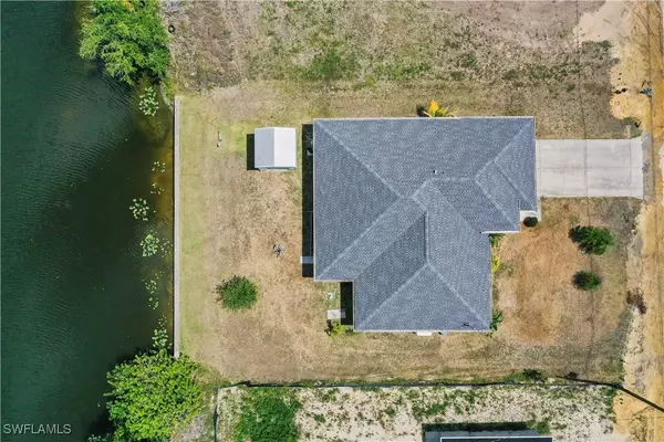 1214 NE 14th AVE, Cape Coral, FL 33909