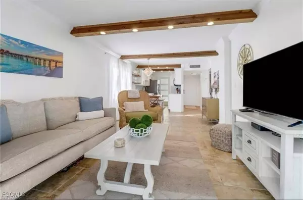 1300 Gulf Shore BLVD N #103, Naples, FL 34102