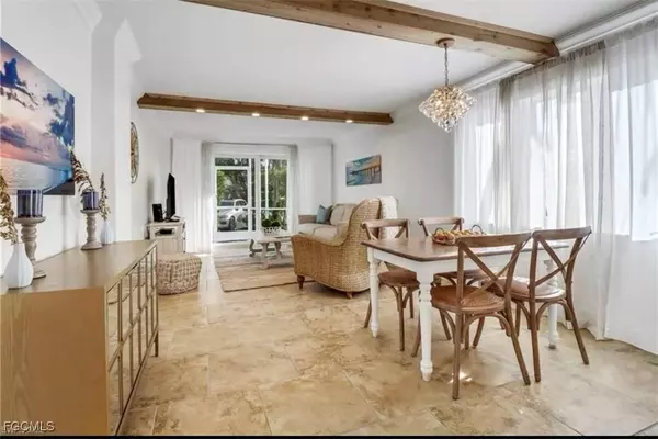 1300 Gulf Shore BLVD N #103, Naples, FL 34102