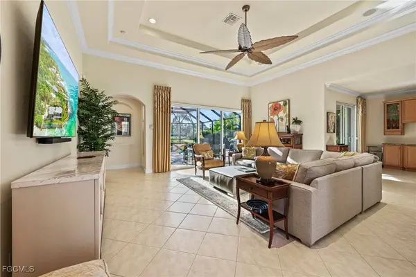 8847 Largo Mar DR, Estero, FL 33967