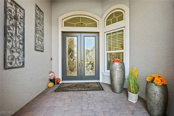 8847 Largo Mar DR, Estero, FL 33967