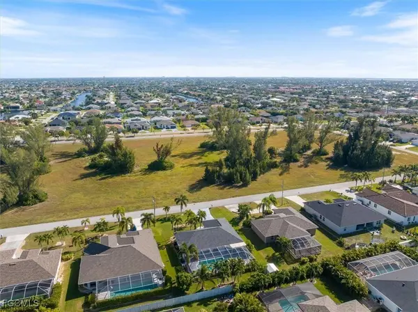 4516 SW 21st PL, Cape Coral, FL 33914