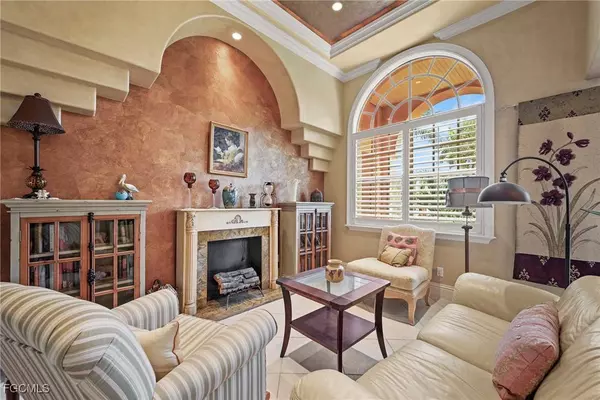 18150 Old Pelican Bay DR, Fort Myers Beach, FL 33931