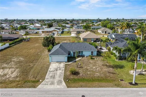 2948 SW 5th PL, Cape Coral, FL 33914